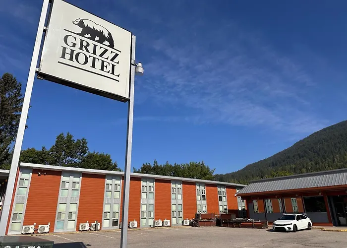 Grizz Hotel